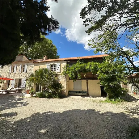 Mas Petit Bedaride Apartment