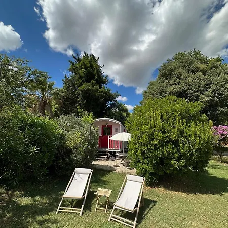 Mas Petit Bedaride Apartment Arles